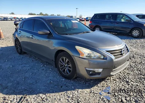 2015 Nissan Altima 2.5 z USA, uszkodzony, nr VIN 1N4AL3AP8FN918332